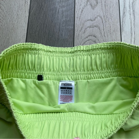 Gymshark Green Athletic Shorts with Elastic Waistband - Picture 3 of 8